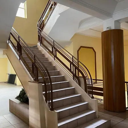Le Palais Du Commerce Vichy